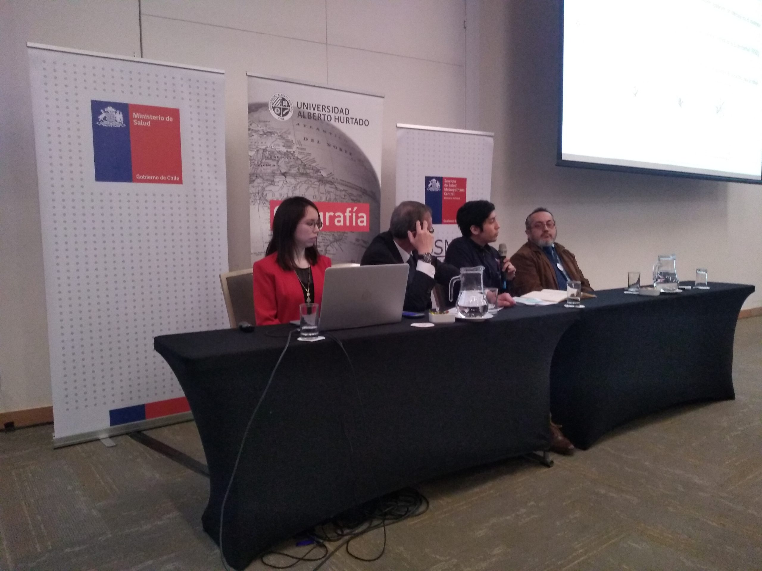 Equipo Fondecyt N1190874 participa en Seminario “Salud y Territorio 2019: análisis geoespacial para la toma de decisiones en salud”.